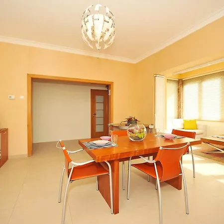 Cosy Bedrooms Πανσιόν