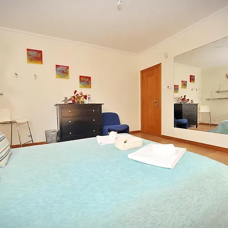 Cosy Bedrooms Πανσιόν