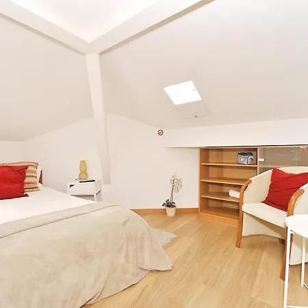 Cosy Bedrooms Konukevi *